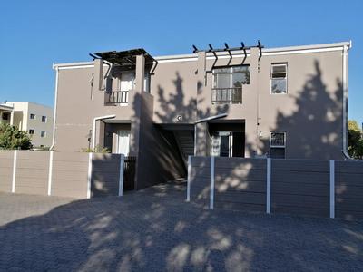 Apartment / Flat For Rent in West Beach, Cape Town