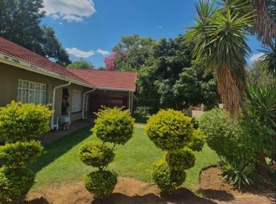 House For Sale in Bo-dorp, Rustenburg