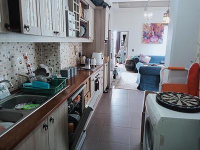 Apartment / Flat For Rent in Salt River, Cape Town