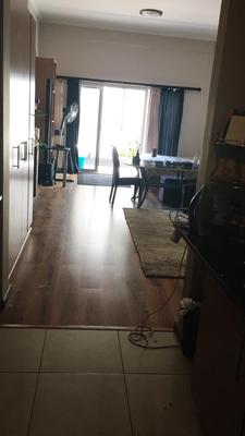 Apartment / Flat For Rent in Woodstock, Cape Town