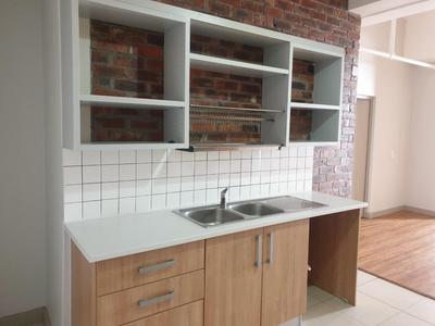 Apartment / Flat For Rent in Woodstock, Cape Town