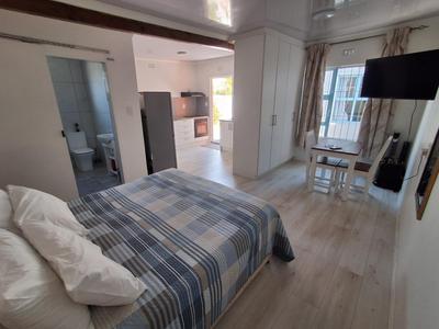 Apartment / Flat For Rent in Sunningdale, Cape Town